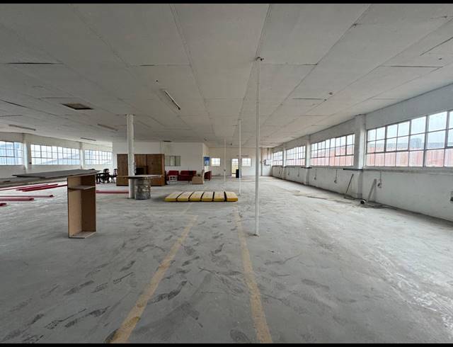 671M² WAREHOUSE TO LET IN INDUSTRIA NORTH